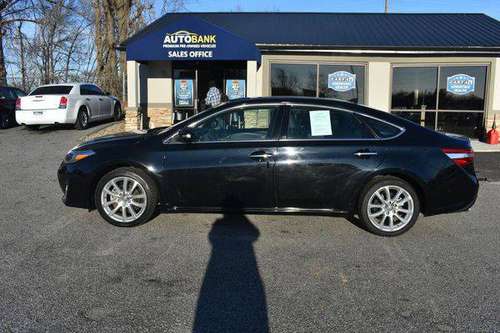 2014 TOYOTA AVALON LIMITED SEDAN - EZ FINANCING! FAST APPROVALS! for sale in Greenville, SC