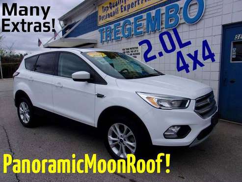 2017 *Ford *Escape *4x4 *2.0L *SE *PanoROOF Extras! 4WD Sale: for sale in Bentleyville, PA