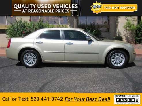 2010 Chrysler 300 Touring sedan White Gold Pearl for sale in Tucson, AZ