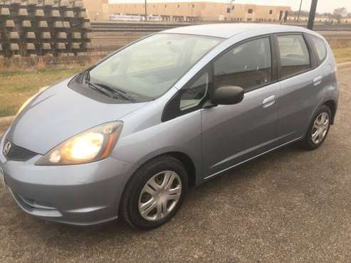 2011 Honda fit (27-33 mpg ) drives like new - cars & trucks - by... for sale in Minneapolis, MN