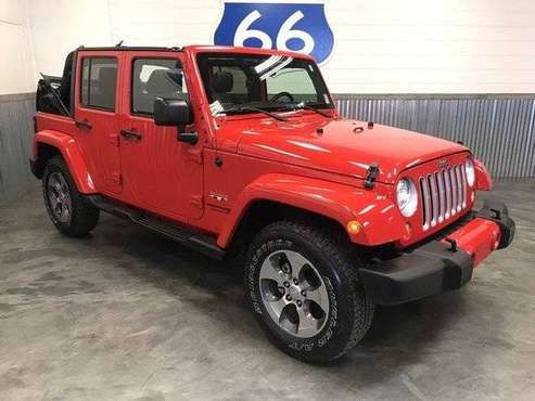 2018 JEEP WRANGLER SAHARA 4WD! ONLY 26K MILES!! LIKE BRAND NEW!!!! for sale in Norman, TX