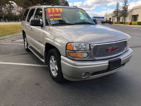 2005 GMC Yukon Denali-LOADED-3rd ROW, AWD, LEATHER, SUNROOF, DVD... for sale in Sparks, NV