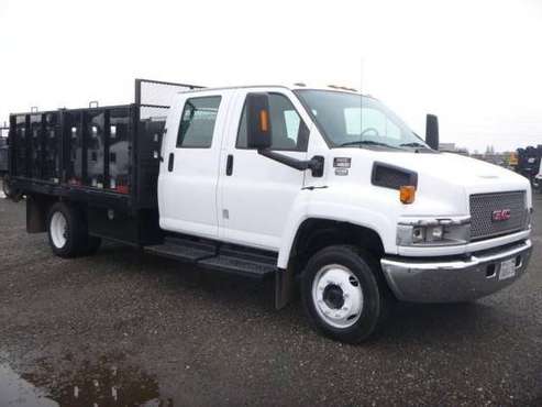 2004 GMC TOPKICK CREW CAB, STAKE SIDE FLATBED! for sale in Oakdale, CA