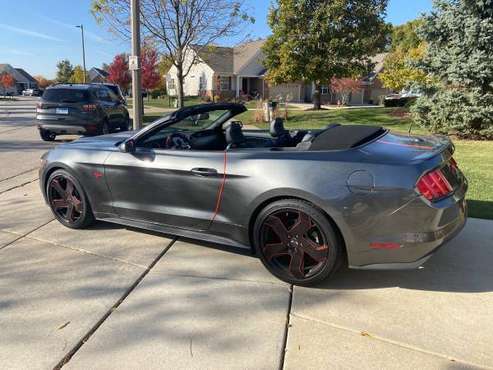 2016 Ford Mustang Ecoboost Convertible for sale in Streamwood, IL