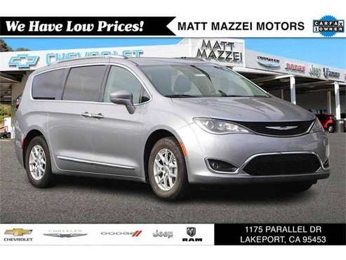 2020 Chrysler Pacifica mini-van Touring L (Billet Silver - cars & for sale in Lakeport, CA
