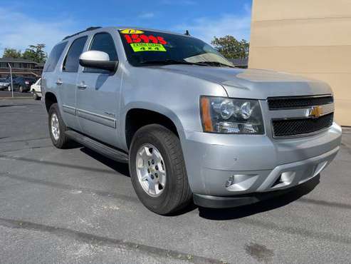 2012 CHEVY TAHOE LT 4X4 3RD ROW SEATING, LOADED SUPER CLEAN - cars for sale in Medford, OR