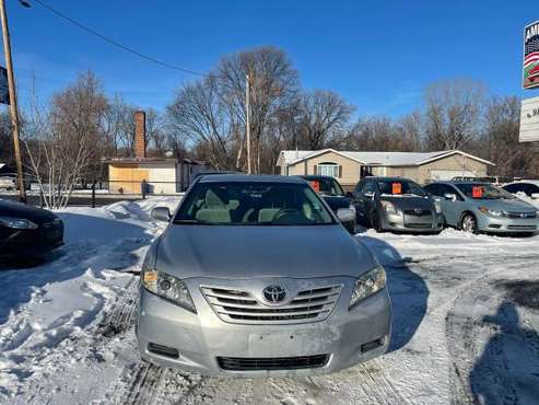 2007 Toyota Camry Le - - by dealer - vehicle for sale in Saint Paul, MN