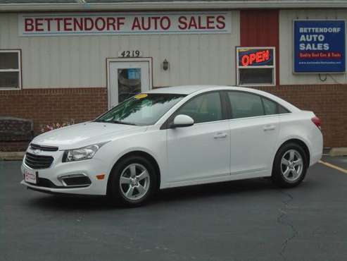 2015 Chevrolet Cruze LT - - by dealer - vehicle for sale in Bettendorf, IA