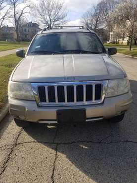 Jeep grand Cherokee 2004 - cars & trucks - by owner - vehicle... for sale in Kenosha, WI