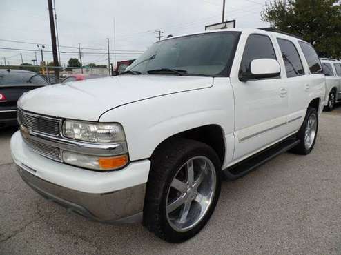 2005 CHEVROLET TAHOE LT, LEATHER, THIRD ROW SEATS, CLEAN TX TITLE !! for sale in Dallas, TX