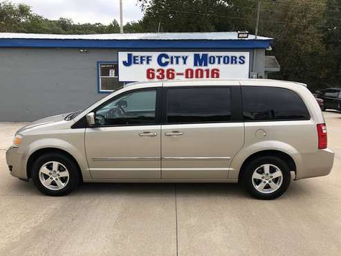 2008 DODGE GRAND CARAVAN SXT, Power Sliders, Seats 7 for sale in Holts Summit, MO