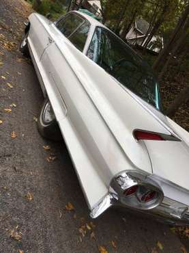 1961 Cadillac Coupe DeVille for sale in Saint Paul, MN