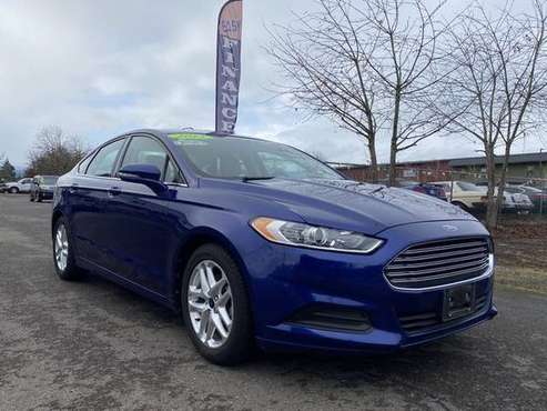 2013 Ford Fusion SE Sedan 4D - - by dealer - vehicle for sale in Dallas, OR