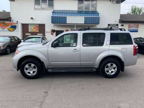 ★★★ 2006 Nissan Pathfinder 4x4 3rd Row Seating ★★★ for sale in Grand Forks, MN