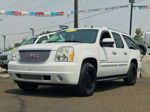 2007 GMC Yukon XL Denali - cars & trucks - by dealer - vehicle... for sale in Reno, NV