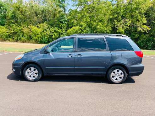2006 Toyota Sienna xle for sale in Pflugerville, TX