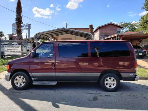 !!! FORD ECONOLNE !!! LIKE NEW !! A/C !! CLEAN TITLE $$ 2,990 CASH -... for sale in Brownsville, TX