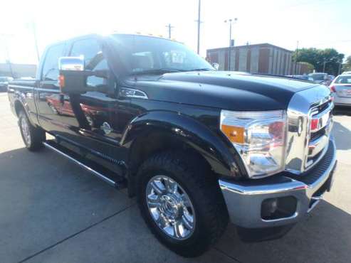 2014 Ford F-250 Super Duty Crew Cab Lariat !! One Owner !! Black for sale in Des Moines, IA