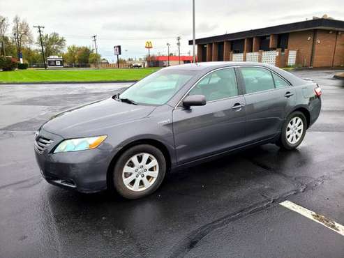 2008 Toyota Camry Hybrid Sedan - cars & trucks - by dealer - vehicle... for sale in Springfield, MO