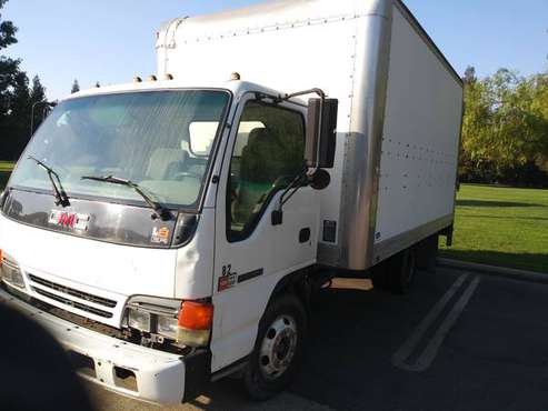 2003 Isuzu refeer truck,95 box truck,214 Isuzu NPR diesel - cars &... for sale in Sacramento , CA