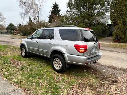 2002 Sequoia SR5 ski rig Apple CarPlay for sale in Portland, OR