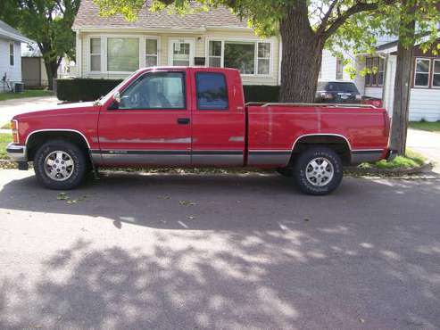 1993 chevy pickup 2WD for sale in Sioux Falls, SD