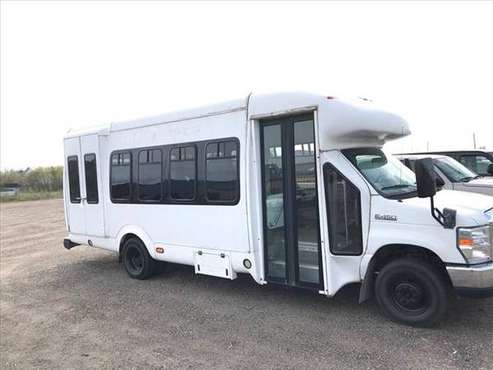 2012 Ford F450 BUS - cars & trucks - by dealer - vehicle automotive... for sale in Foley, MN