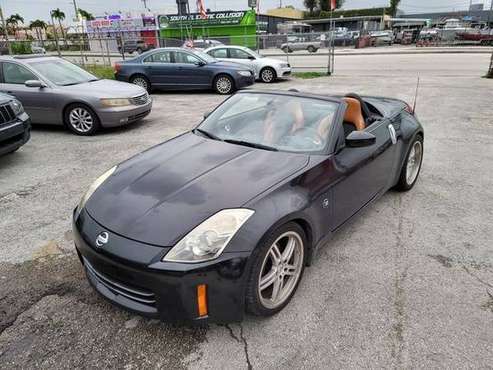 2006 Nissan 350Z Enthusiast Roadster 2D - cars & trucks - by dealer... for sale in Miami, FL