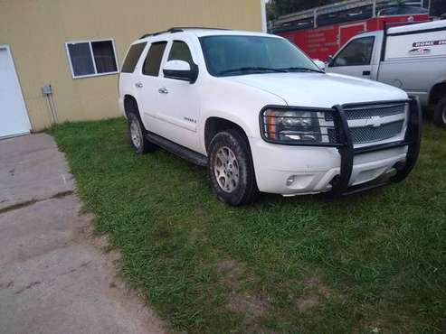 2007 Chevy Tahoe 4 x 4 for sale in Farwell, MI