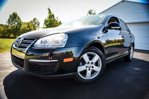 2009 VOLKSWAGEN JETTA 113,000 MILES SUNROOF LEATHER $5995 CASH SPECIAL for sale in REYNOLDSBURG, OH
