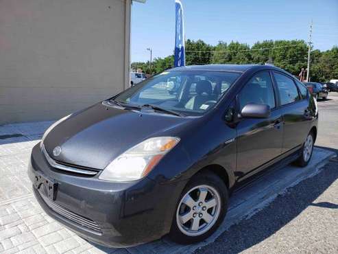 Nice 2007 Toyota Prius HYBRID! LOW MILES! Will go QUICKLY! - cars & for sale in Lakewood, NJ