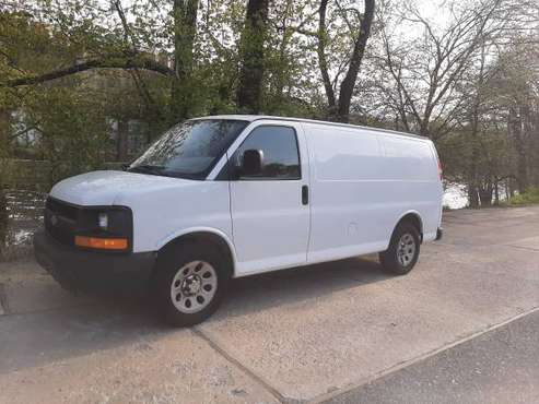 10 chevy express van 1500 for sale in North Billerica, MA