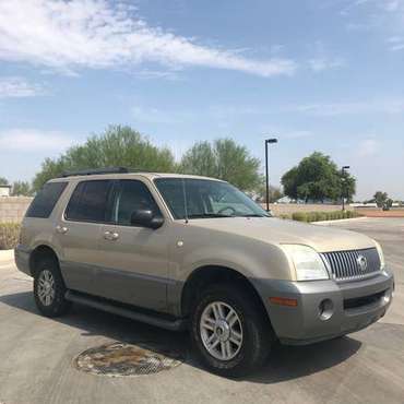2005 Mercury Mountaineer 2WD 3rd row A/C Clean title - cars & trucks... for sale in Avondale, AZ
