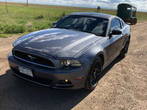 2014 Ford Mustang v6 coupe for sale in Aurora, CO