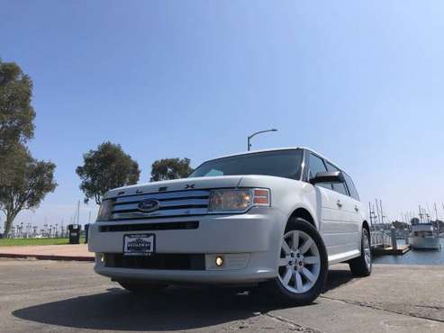 2009 Ford Flex SE 4-door SUV 3rd row seating DVD Entertainment for sale in Chula vista, CA