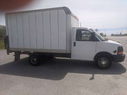 2010 Chevy Chevo van/truck Tommy lift - - by dealer for sale in Collins, MO