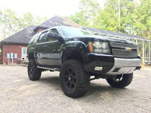Lifted 2009 z71 Tahoe fully loaded for sale in Myrtle Beach, SC