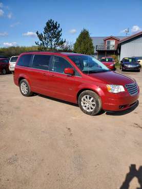 2008 Chrysler Town And Country Touring for sale in Hermantown, MN