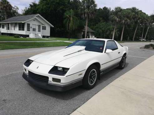 Classic 1985 Chevrolet Camaro Z28 V8 350Hp ZZ3 crate engine for sale in New Port Richey , FL