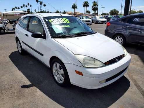 2001 Ford Focus 3dr Cpe ZX3 FREE CARFAX ON EVERY VEHICLE - cars & for sale in Glendale, AZ