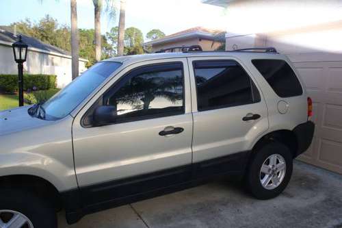 FORD ESCAPE 2005 - cars & trucks - by owner - vehicle automotive sale for sale in Bradenton, FL