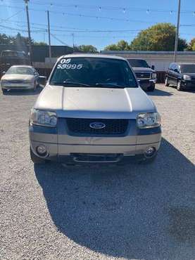 2005 FORD ESCAPE - - by dealer - vehicle automotive sale for sale in Lafayette, IN