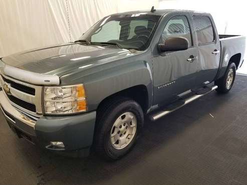 2011 Chevrolet Silverado 1500 4x4 4WD Chevy LT 4dr Crew Cab 5 8 ft for sale in Lancaster, OH