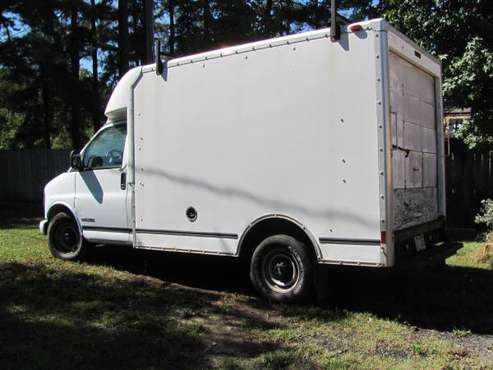 1998 3500 HD Chev Box Truck for sale in Jacksonville, AR