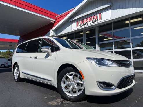 2017 Chrysler Pacifica Limited 4dr Mini Van - CALL/TEXT TODAY! for sale in Charlotte, NC