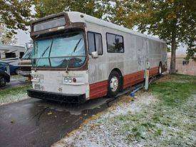 Bus Tiny Home for sale in Lindon, UT