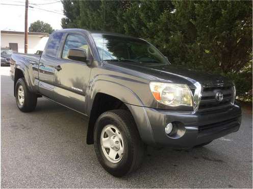 2009 Toyota Tacoma PreRunner 6spd V6*WON'T BE HERE LONG!*COME SEE US!* for sale in Hickory, NC