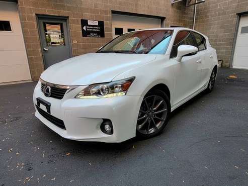 2011 LEXUS CT200H LOW MILES ! - - by dealer - vehicle for sale in Lynnwood, WA