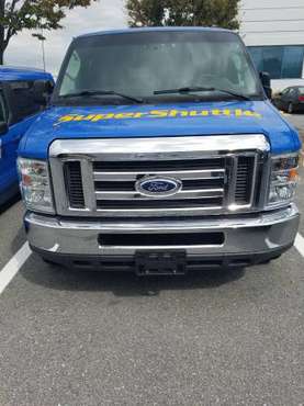 2014 Ford E350 15 PASSENGER VAN for sale in District Heights, District Of Columbia