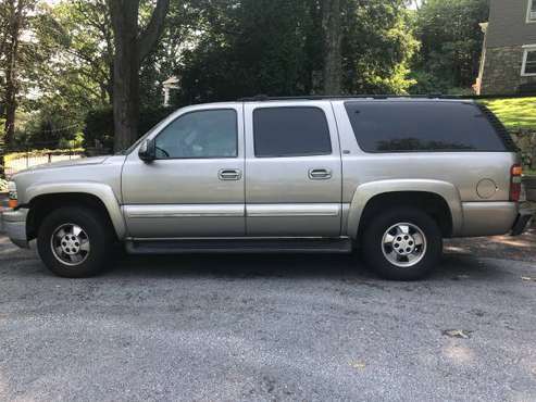 2002 Chevy suburban - cars & trucks - by owner - vehicle automotive... for sale in Mahopac, NY